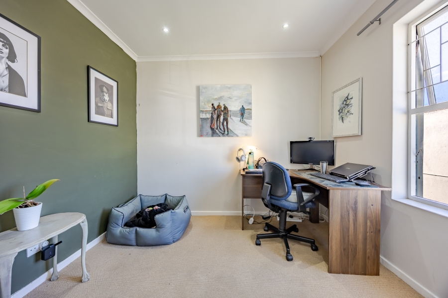 3 Bedroom Property for Sale in Kenilworth Western Cape